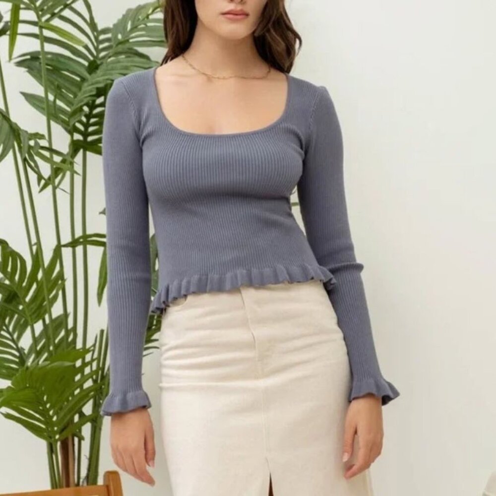 Women's Dusty Blue Lettuce Trim Top Size S